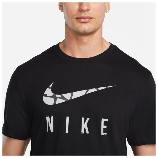 Nike Ανδρική κοντομάνικη μπλούζα Dri-FIT Run Division Nike Ανδρική κοντομάνικη μπλούζα Dri-FIT Run Division
